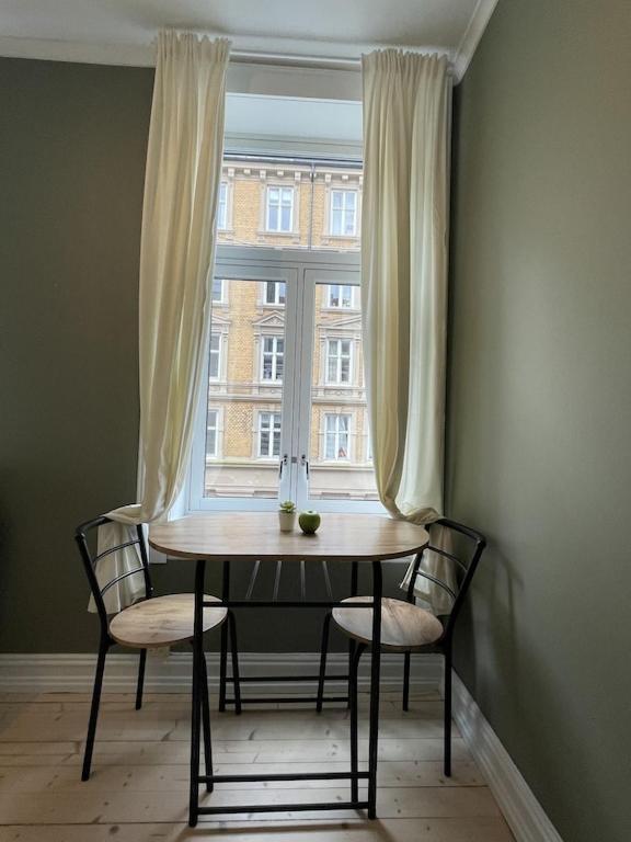 Lovely Central Apartment With Two Large Bedrooms Nearby Oslo Opera, Vis A Vis Botanical Garden Εξωτερικό φωτογραφία