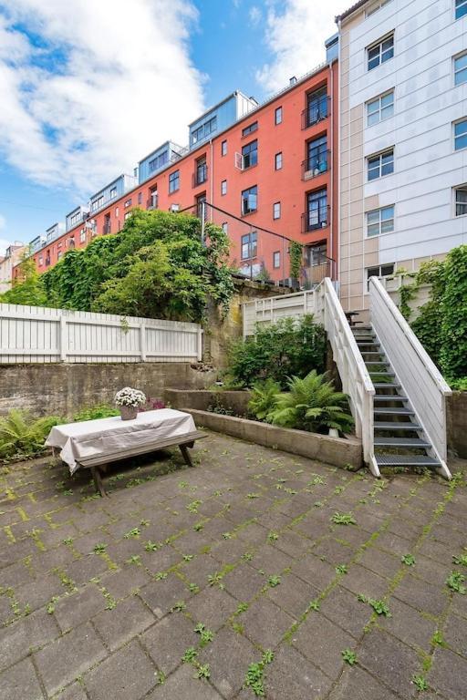 Lovely Central Apartment With Two Large Bedrooms Nearby Oslo Opera, Vis A Vis Botanical Garden Εξωτερικό φωτογραφία
