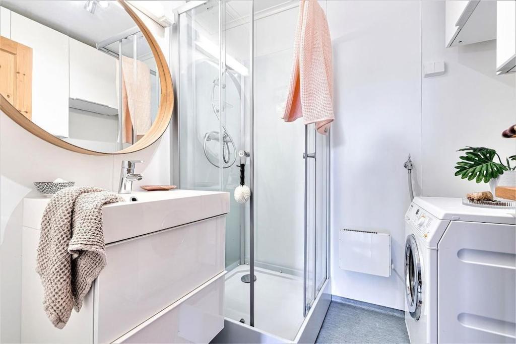 Lovely Central Apartment With Two Large Bedrooms Nearby Oslo Opera, Vis A Vis Botanical Garden Εξωτερικό φωτογραφία